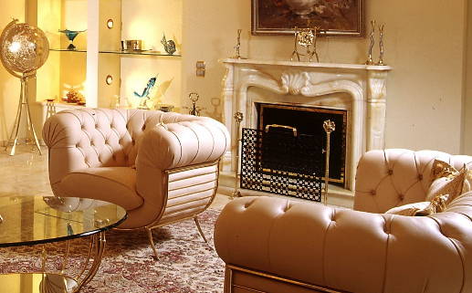 2027年04月18日搬家黄历查询