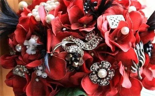 算命说你婚姻不太顺(算命说你婚姻不太顺什么意思)