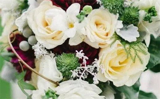 今日万年历2034年08月31日举办婚礼吉日,结婚好日子查询