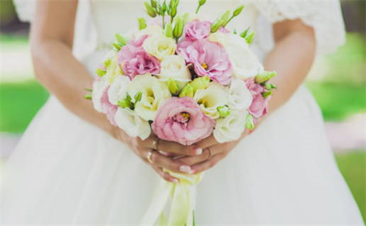 2030年01月03日领证黄历查询