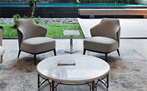 2032年08月02日乔迁黄历查询