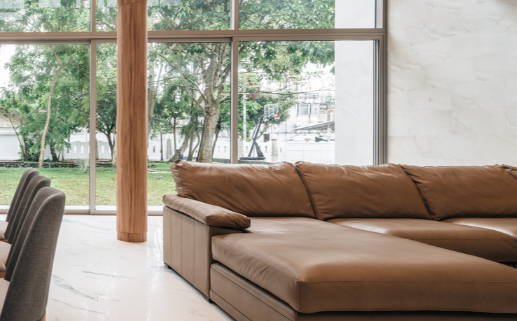 2028年12月01日乔迁黄历查询