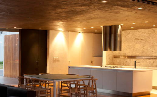 2029年08月02日乔迁黄历查询