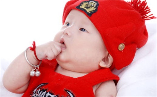 梁姓男孩子取名