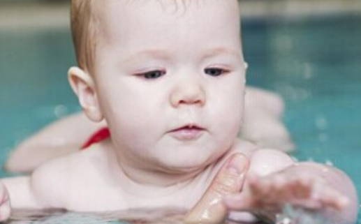 周姓女孩子取名