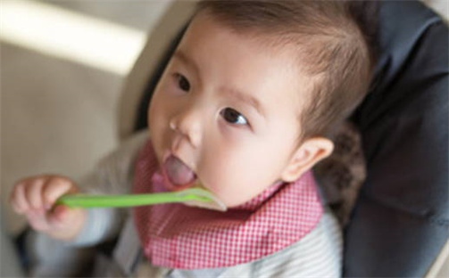 陈姓才华横溢的女生名字