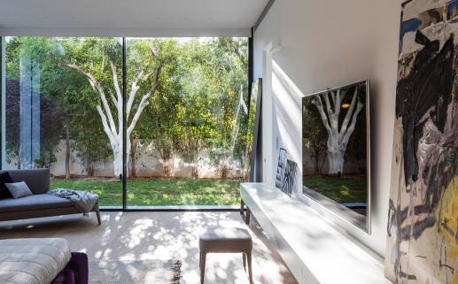 2027年08月11日装修黄历查询